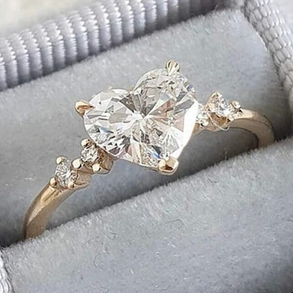 Heart Cut Modern White D Colorless Moissanite Solitaire Ring Heart Shaped Moissanite diamond 14k solid Gold Engagement Ring Gift for her