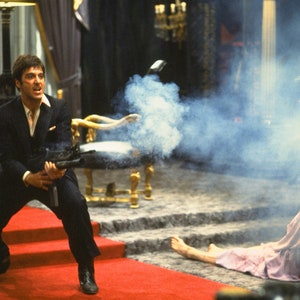 Scarface Painting • Tony Montana Shooting 1 • Canvas print | Wall decoration living room, bedroom, office | Scarface Canvas