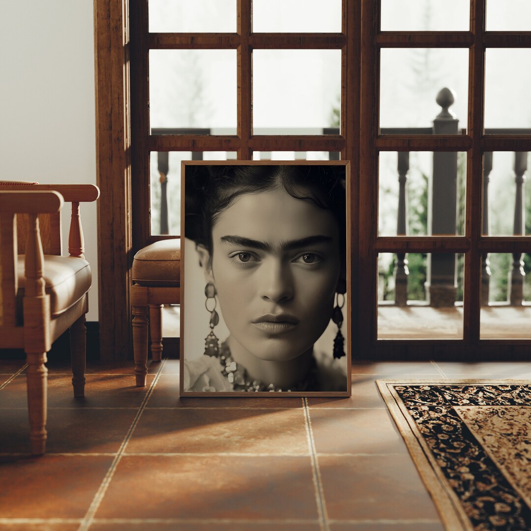 Unique Frida Kahlo Close-up Portrait, Frida Kahlo Photo, Frida Kahlos ...