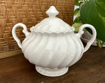 Vintage White Swirl Sugar Bowl - Made in England