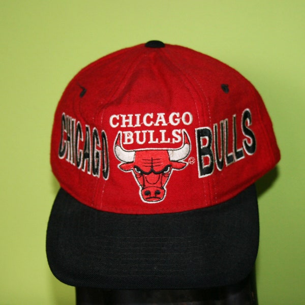 RARE Chicago Bulls Snapback Hat- Casquettes de basket-vintage des années 80 - cadeau pour elle - cadeau pour lui - fabriqué en Corée