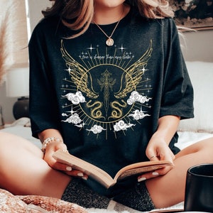 The Serpent and the Wings of Night T-Shirt, Book Shirt, Bookish, Ya Fantasy, Nyaxia, Oraya, Raihn, Carissa Broadbent