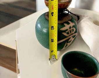 小物 PAGE 1PAGE-BK-Carnation Traditional Japanese Ceramic Stoneware Round Sake Jug Green