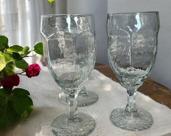 Set vintage di 3 calici da vino in vetro trasparente Libbey Chivalry, bicchieri testurizzati, bicchieri Libbey, bicchieri retrò anni '70,