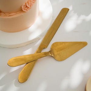 Vintage gouden taartmes en serverset in originele doos, op antropologie geïnspireerde bruidstaartsnijset, elegante gouden dessertserverset