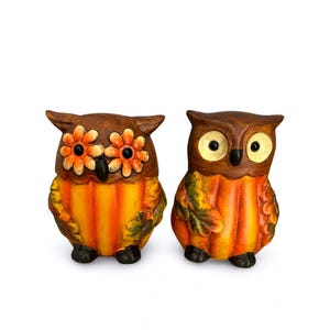 Set of (2) Vintage Ceramic Pumpkin Owl Figurine,  folk art hand crafted owl statue, hand painted  owl pottery, cute bird , big eyes owl