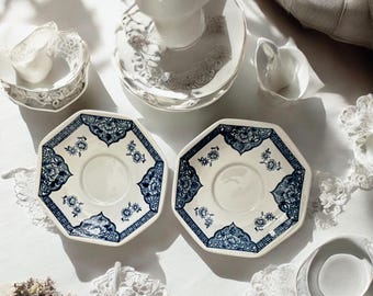 Vintage J&G Meakin Pagoda Blue and White Plate, Transferware China