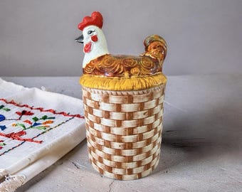 Bote japonés de mediados de siglo con gallina en cesta, tarro de los años 50 con gallina anidando, tarro de cerámica con diseño de cesta de gallina, tarro de cocina de granja con gallina en nido