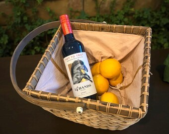 Vintage Woven Grass Market Basket with Wooden Handle and Cotton Drawstring Lining, Rustic Farmhouse Storage Tote, Picnic Fruit Wine Basket