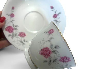Set of 4 Vintage China Tea and Saucer Set, Red and Pink