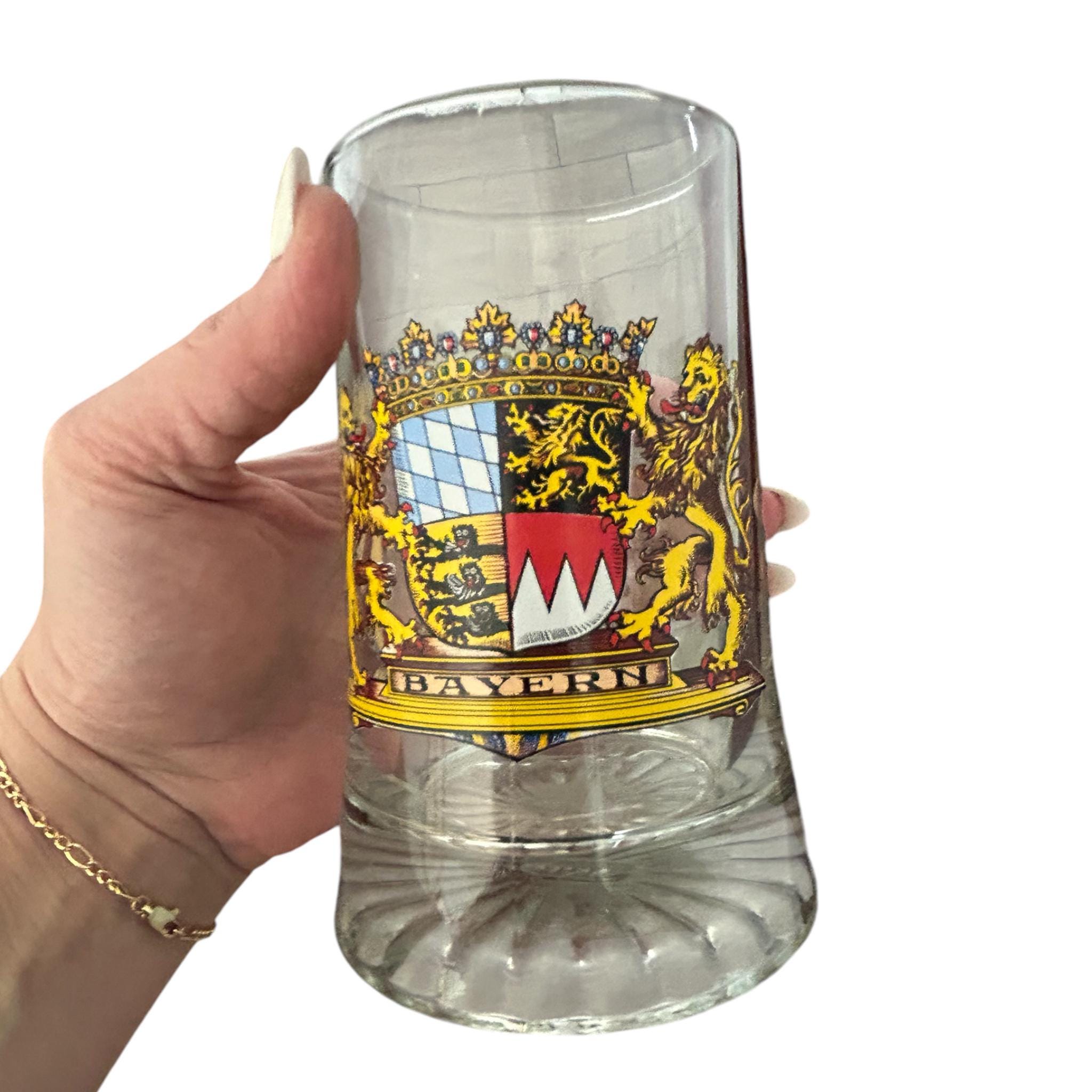 バイエルンミュンヘン　グラス Amazon.co.jp: Fc Bayern Munich Tumbler Glass, Glass Glass