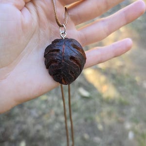 Palm leaf necklace pendant