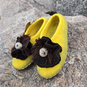 Size 38 - Yellow Felted Wool Slippers – Handmade House Shoes – Eco Slippers with Flower – Cozy Gift for Her-Made in norway-Nordic style