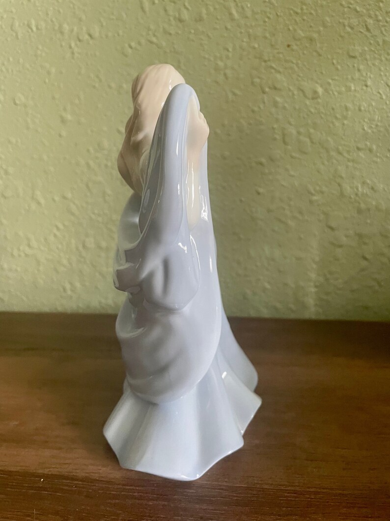 1994 House of Lloyd Figurine Etsy