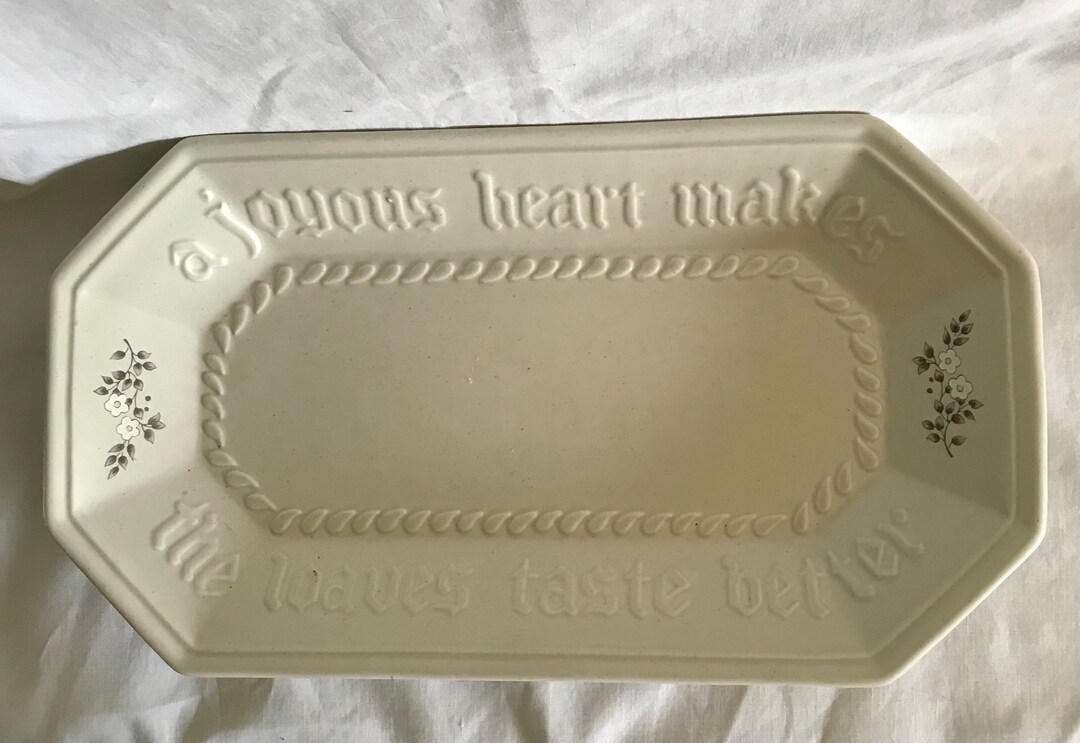 1980's Pfaltzgraff Heirloom Bread Tray Etsy