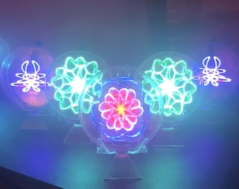 XOSCOPE // Heilige frequentiegeometrie kunst oscilloscoop hologramprojector