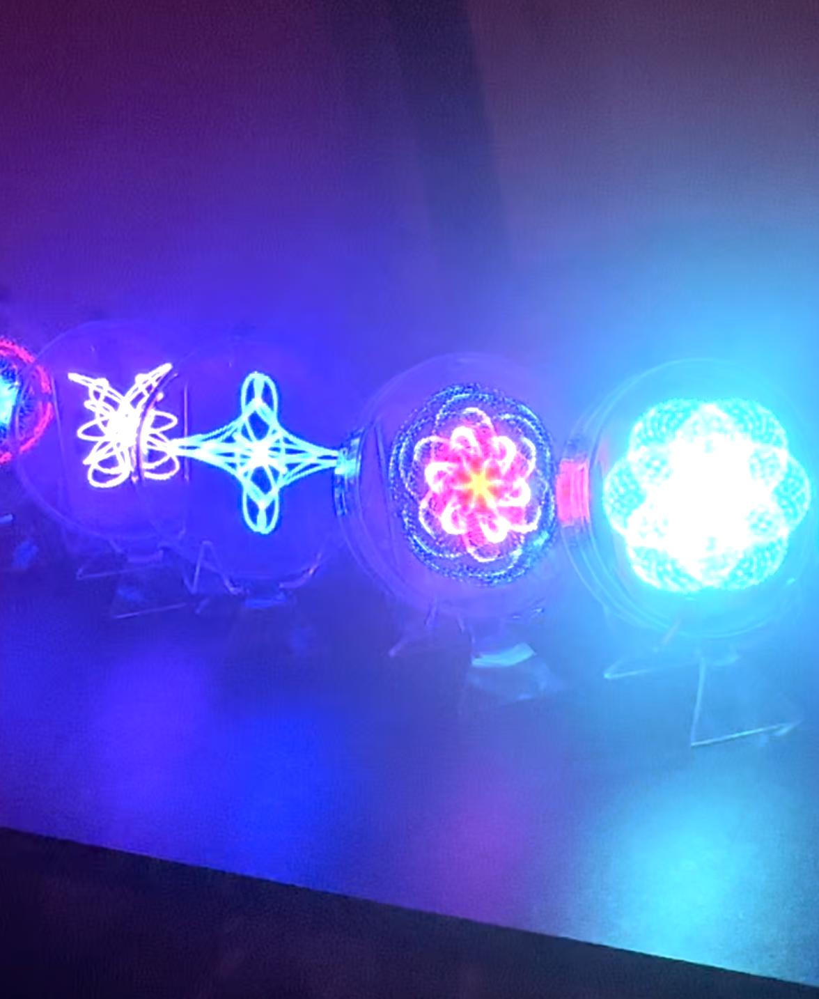 Xoscope XOSCOPE // Sacred Frequency Geometry Art Oscilloscope Hologram ...