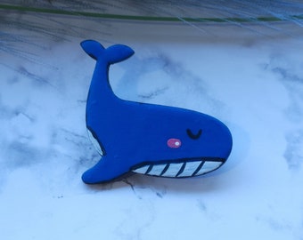 Hand Painted Whale Brooch, Handmade Blue Whale Pin, Summer Jewelry, Beach Jewelry, Ocean Jewelry, Beach Fashion, Outfit accessories