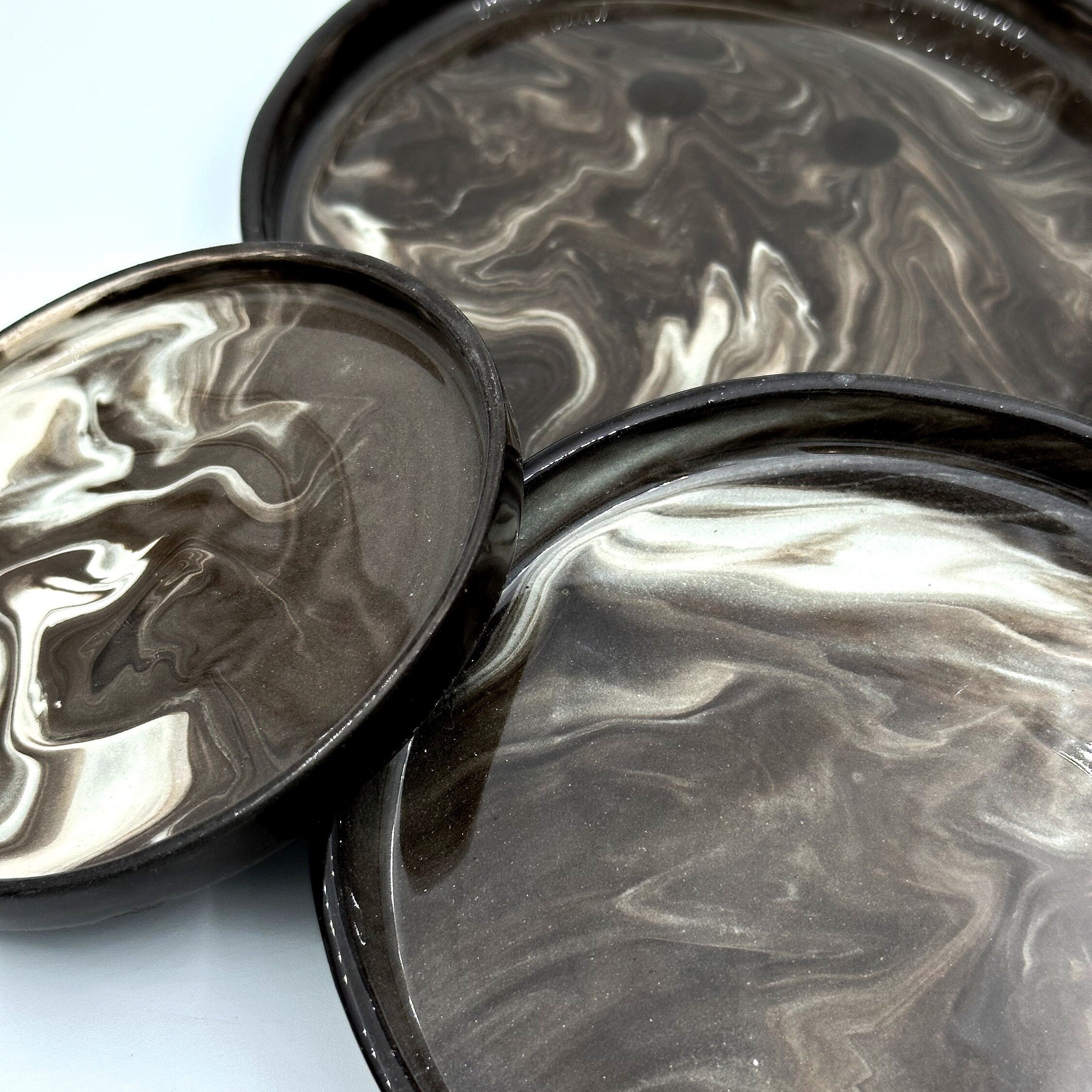 3 Pc Stoneware Serving Plate Set With Black and White Accents, Modern