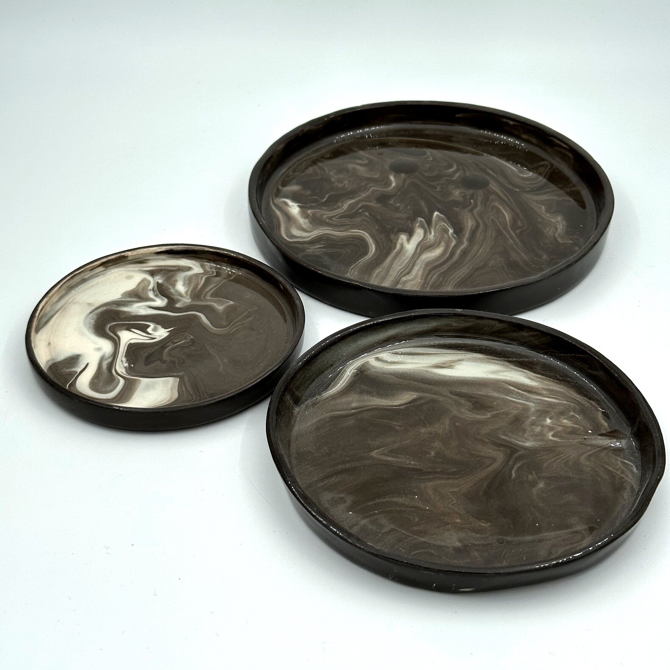 3 Pc Stoneware Serving Plate Set With Black and White Accents, Modern