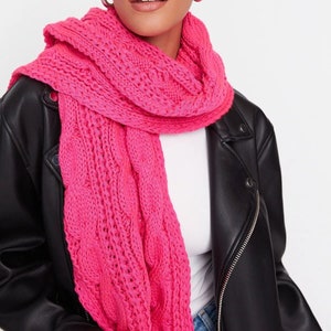 Knit Scarf, Cozy Hand-Knitted Women&#39;s Winter Scarf - Soft, Warm, and Stylish Accessory, Christmas Gift For Her, Handcrafted Women&#39;s Scarf