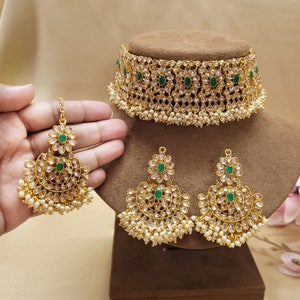 Kundan Choker Necklace Set with Earrings & Tikka, Indian Bridal, Gold Tone Traditional Jewelry Green
