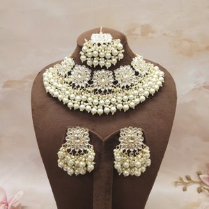 Kundan Bridal Jewelry Set: Indian Wedding Necklace & Earrings