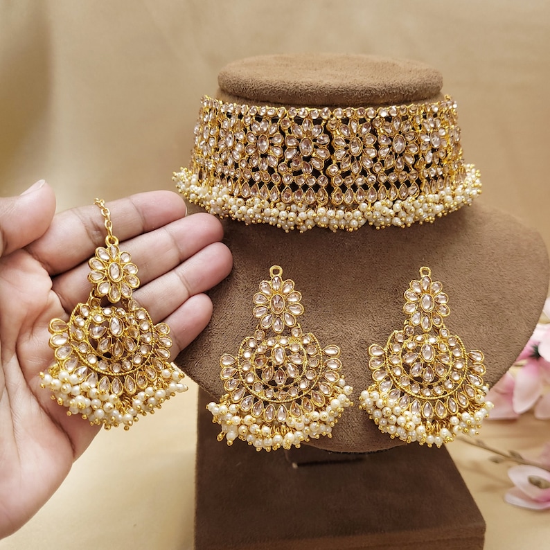 Kundan Choker Necklace Set with Earrings & Tikka, Indian Bridal, Gold Tone Traditional Jewelry Gold