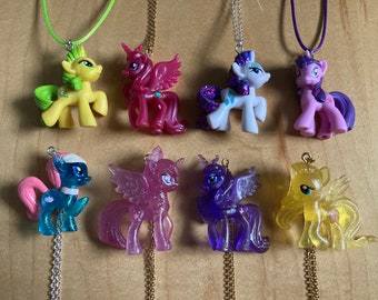 MLP Necklace My Little Pony Twilight Sparkle Fluttershy Princess Luna Princess Cadance Rarity Cute Glitter Pink Purple Yellow