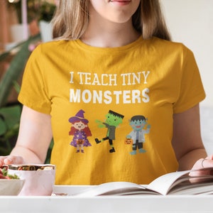 Halloween T-shirt, Fall Tee, Scary Tshirt, Pumpkin, Teacher Halloween, School Halloween, Halloween Party, Halloween Costume, men, women