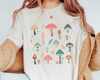 Mushroom Shirt | Magic Mushroom Psychedelic Shirt | Botanical, Fairycore, Cottagecore, Nature Lover | Gift for Her