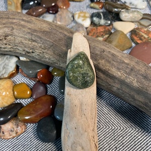Natural stone brooch - rock pin/hat pin/bag pin/purse pin/scarf pin/coat brooch/sweater brooch/rock accessory/teacher gift/rock lover gift