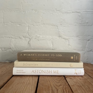 Neutral Book Stack, Luxury Staging Books, Decorative Books for Shelf ...