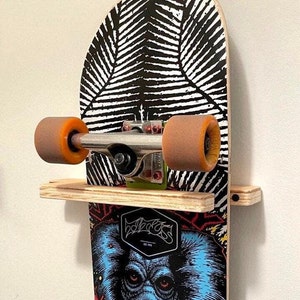 New Wall Single Skate Rack, skateboard hanger, support, simple skateboard stand, skaters, wood stand, skater gift, skateboard, Skate gear, sk8