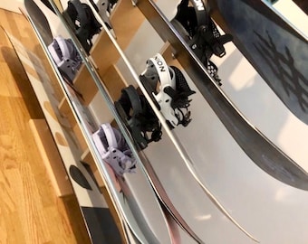 Vertical 7 Snowboard Rack, snowboard hanger, support, multiple snowboard stand, Rack for snowboarders, wood stand, snow gear, snowboard rack