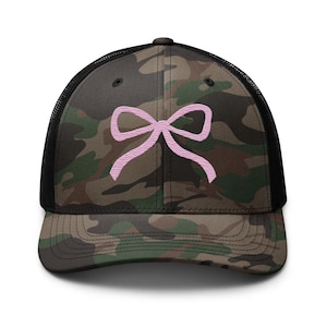 Camouflage Embroidered Bow Trucker Hat – Stylish and Outdoorsy Chic