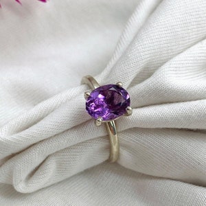 Genuine Amethyst Oval Ring-925 Silver Ring-Purple Stone Ring-Solitaire Ring-February Birthstone-Amethyst Prong Ring-Statement Ring For Her