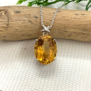 AAA+ Citrine Cocktail Pendant-Golden Citrine Healing Necklace-Self-Expression Jewelry-Protective Pendant-Handmade Jewelry-Citrine Pendant