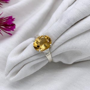 Natural Golden Citrine Ring-925 Sterling Silver Ring-Oval Golden Yellow Ring-Anniversary Gift For Wife-Delicate Yellow Ring-Gift For Women