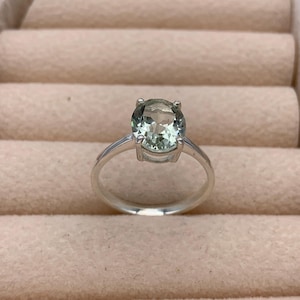 Natural Prasiolite Ring-February Birthstone Ring-Green Amethyst Ring-Prasiolite Solitaire Ring-Oval Prasiolite Ring-Elegant Light Green Ring