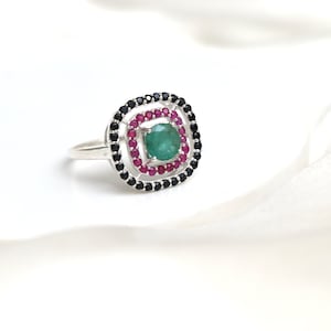 Natural Gemstone Emerald Ring-Wedding Gift-Cushion Cut Ring-Sterling Silver Ring-Engagement Ring-May Birthstone Ring-Vintage Emerald Ring