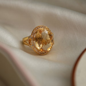 Victoria Natural Citrine Ring-Golden Citrine Cocktail Ring-November Birthstone Ring-Citrine Gemstone Ring-Yellow Stone Ring-Handmade Ring