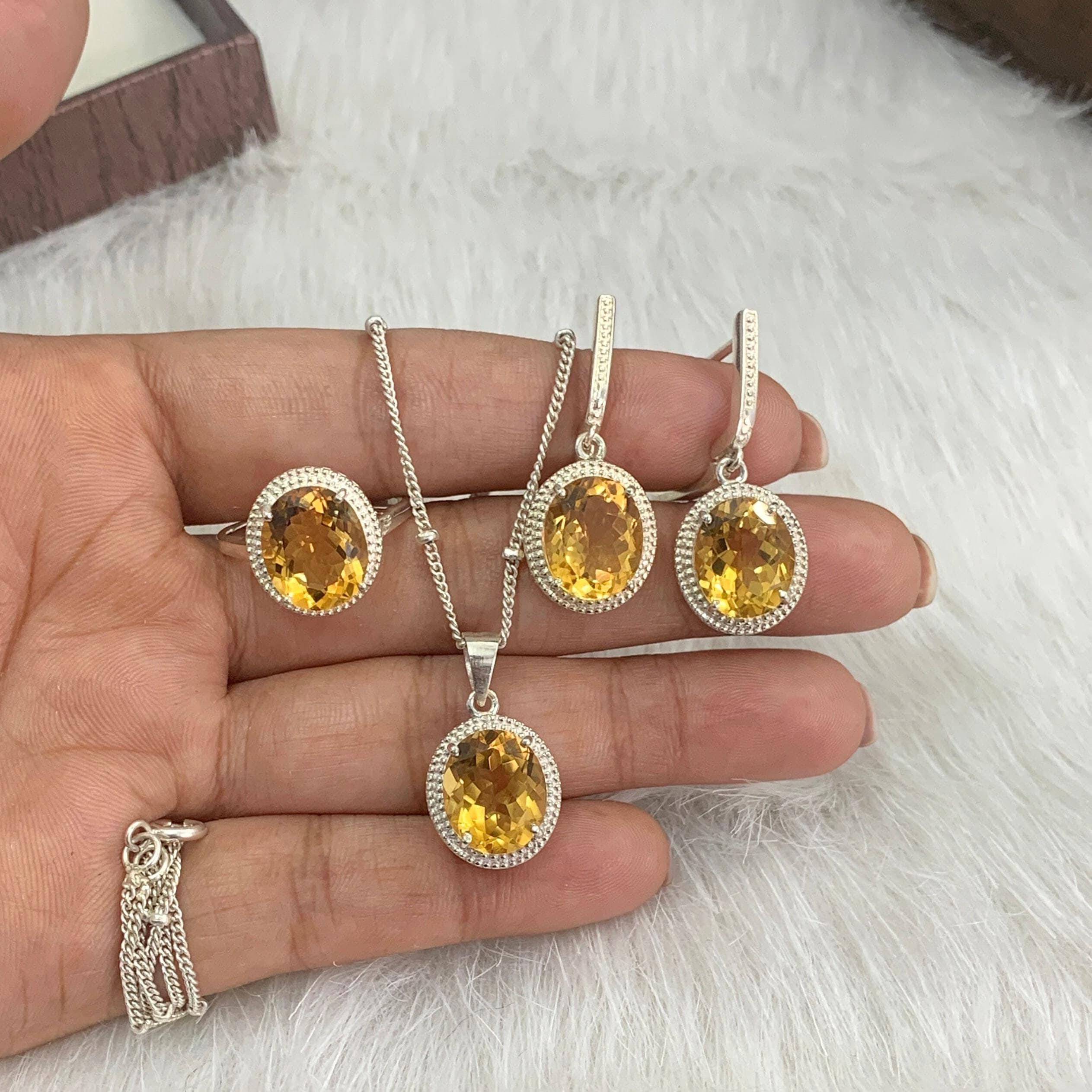 Citrine earrings and necklace set discount