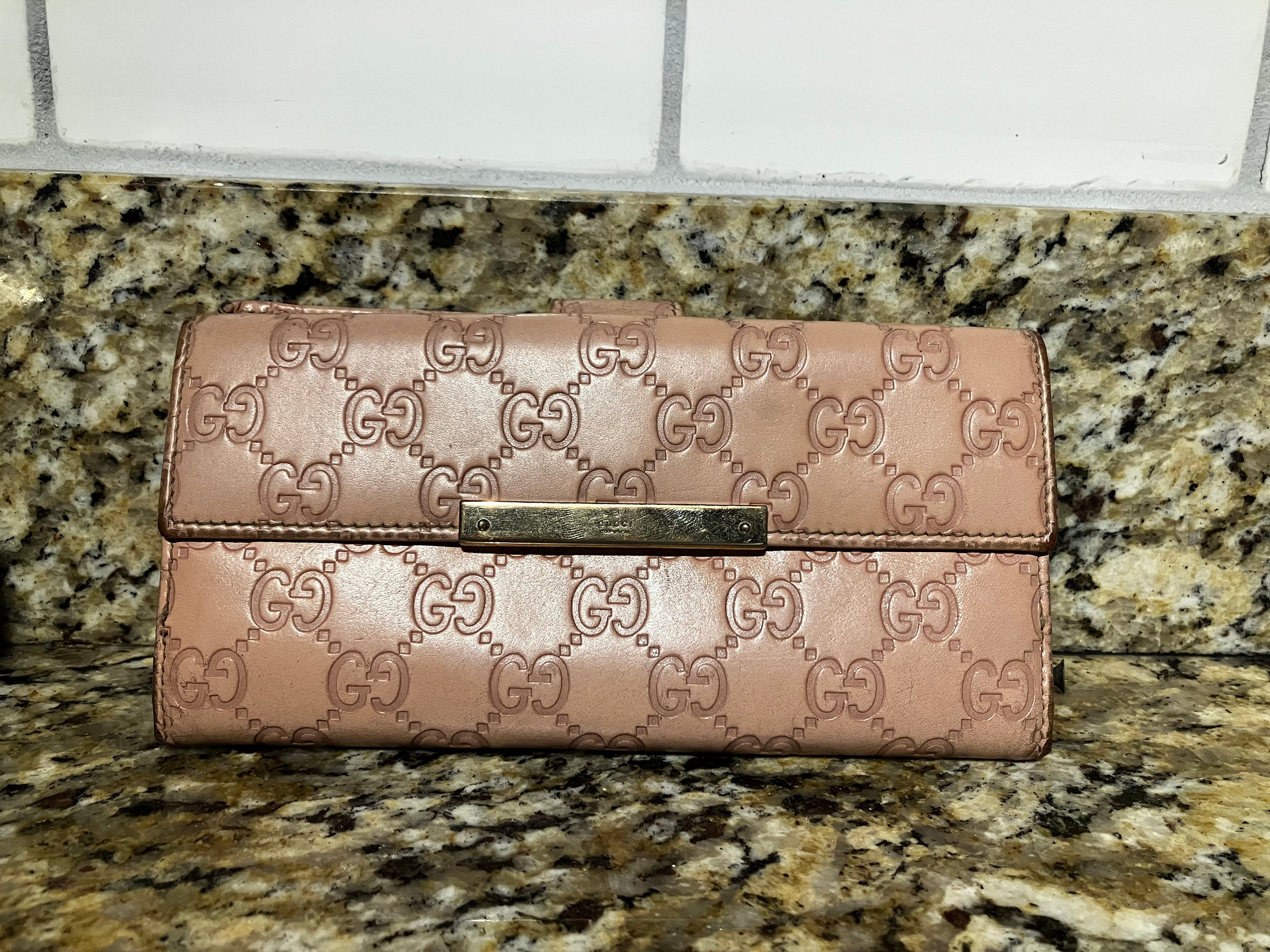 used gucci wallet