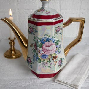 Vintage Floral Lustreware Coffee / Chocolate Pot – English & French Cottage Style
