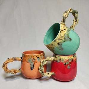 Red Ceramic Mug,Rustic Pottery,Unique Gift,Coffee Lovers Gift,Kitchen Decor,Stoneware Cup-Pottery Drawing-Handmade Gift,Art Mug Custom