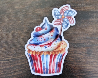 2"x3" 4th of July Cupcake with Pinwheel Sticker