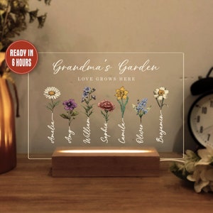 Personalized Grandma&#39;s Garden Night Light, Mom&#39;s Garden Night Light, Mother&#39;s Day Gift for Grandma, Gifts for Mom, Family Birth Flower Gift