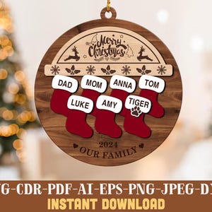 Fichiers découpés Svg d'ornement de bas de Noël en famille, Svg d'ornement de famille, fichier d'ornement au laser avec des noms, Svg de Noël gravé au laser