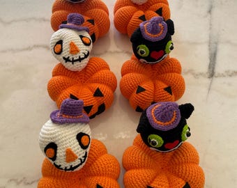 Hand Knit Pumpkins Phone Holder Fall Decor Halloween Holiday theme Desktop Decor Stands